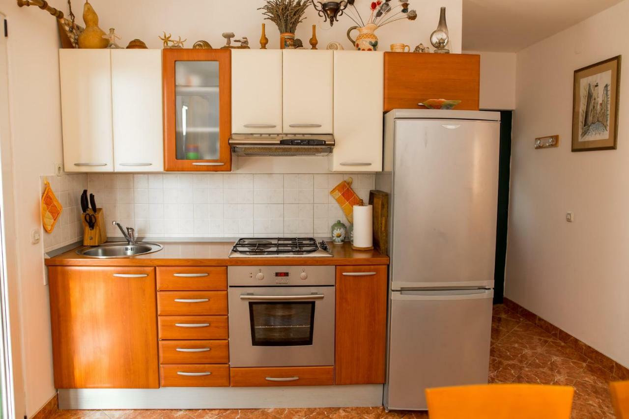 Ferienwohnung Mare&Karlo Drvenik Mali Exterior foto