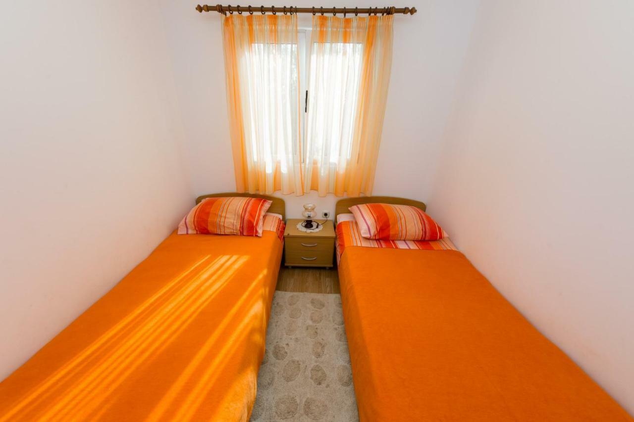 Ferienwohnung Mare&Karlo Drvenik Mali Exterior foto